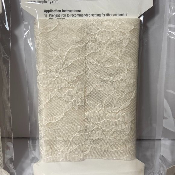 Fashion Bondex Iron On Trim Ivory Lace 4 Inch by 18 Inch 3 Packs Crafts Design - Picture 15 of 16